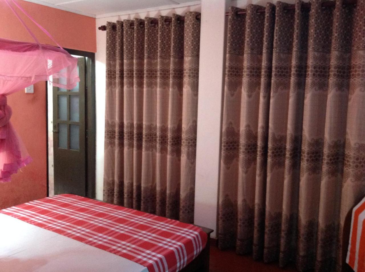 Saman Homestay Tangalle Luaran gambar